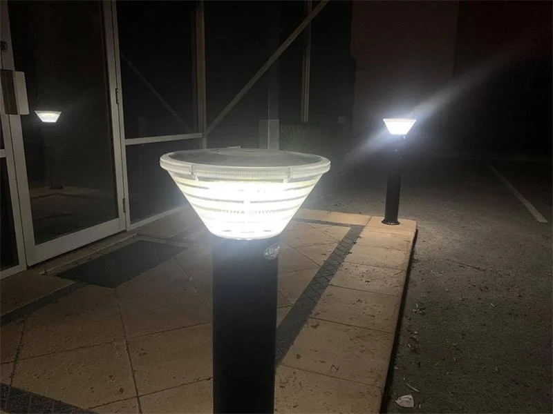 Outdoor Yard Light IP65 Waterproof 10W Lawn Bollard for Garden Decor LED Solar Garden Lamp